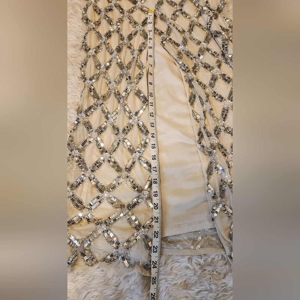 MAC DUGGAL EMBELLISHED HIGH NECK CUT OUT GOWN - Picture 17 of 17